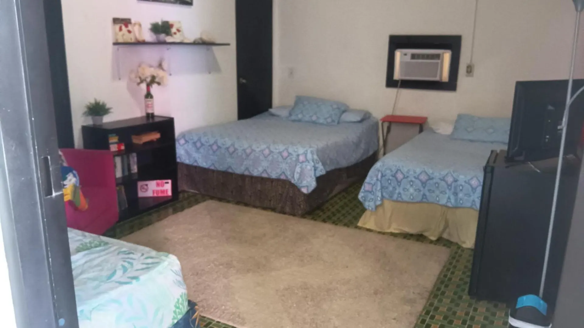 Medusa'S Hostel أغواديلا بورتوريكو