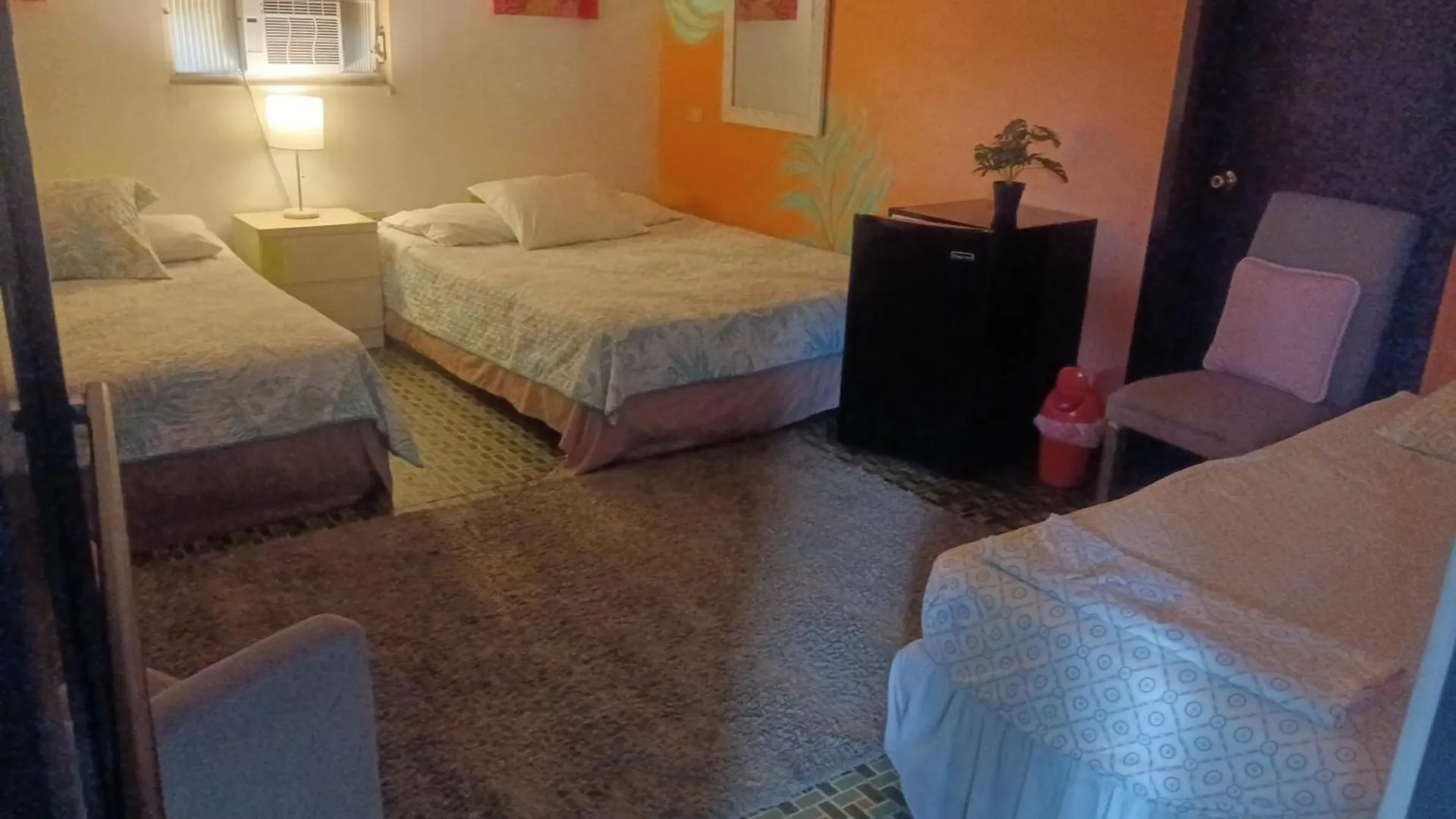 Medusa'S Hostel أغواديلا